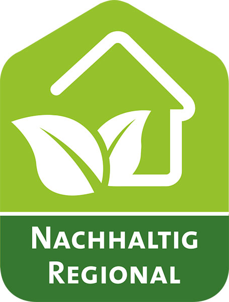 Grünes Logo der Kampagne „Nachhaltig regional“. Darauf sind in Weiß die Umrisse eines Hauses und zweier Blätter eingezeichnet.